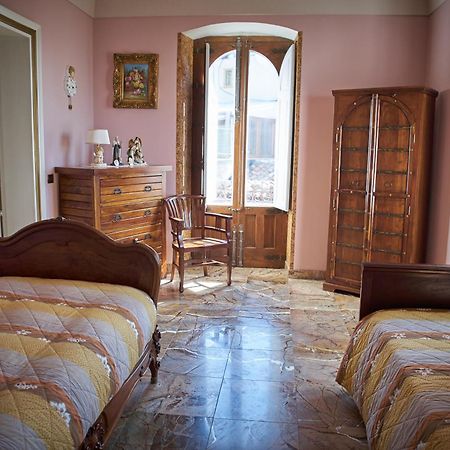 La Casa Del Tempo Bed & Breakfast Cerami Exterior photo